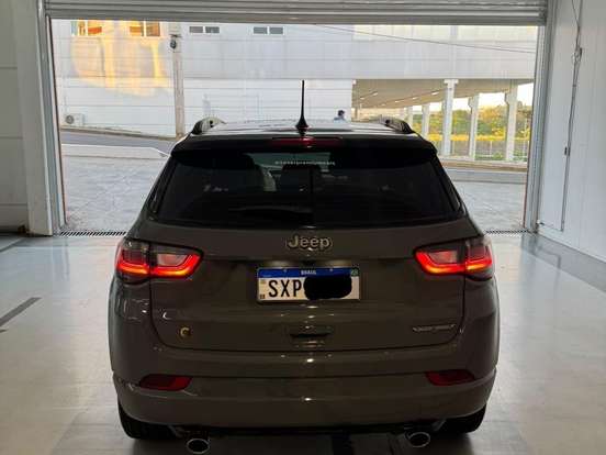 JEEP-COMPASS-2.0 HURRICANE 4 TURBO GASOLINA BLACKHAWK AT9 JEEP-COMPASS-2024