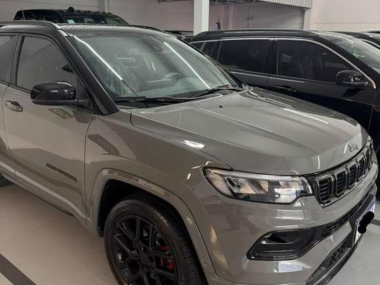JEEP-COMPASS-2.0 HURRICANE 4 TURBO GASOLINA BLACKHAWK AT9 JEEP-COMPASS-2024