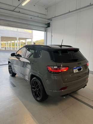 JEEP-COMPASS-2024