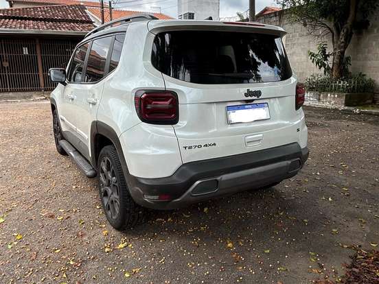 JEEP-RENEGADE-1.3 T270 TURBO FLEX S 4X4 AT9 JEEP-RENEGADE-2022
