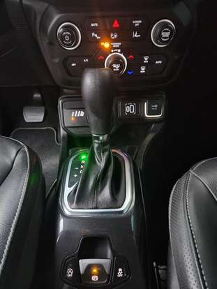JEEP-RENEGADE-2022