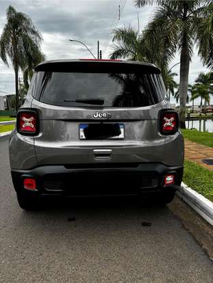 JEEP-RENEGADE-2021