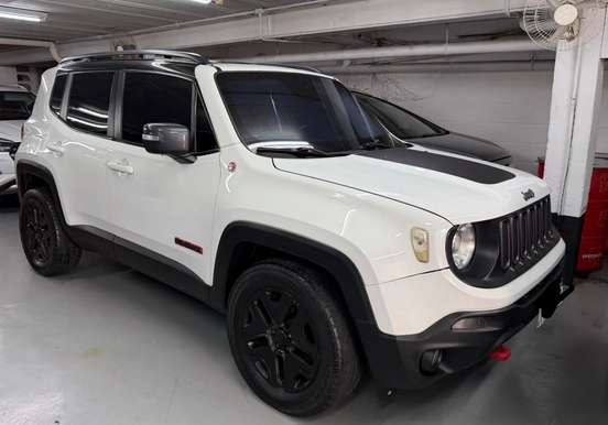 JEEP-RENEGADE-2.0 16V TURBO DIESEL TRAILHAWK 4P 4X4 AUTOMÁTICO JEEP-RENEGADE-2015