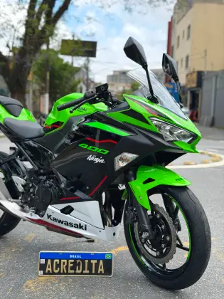 KAWASAKI NINJA 400 KRT EDITION 