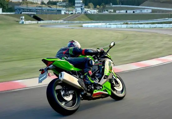 KAWASAKI-NINJA ZX-4R SE-2026