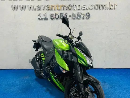KAWASAKI-Z1000 KAWASAKI-Z1000-2010