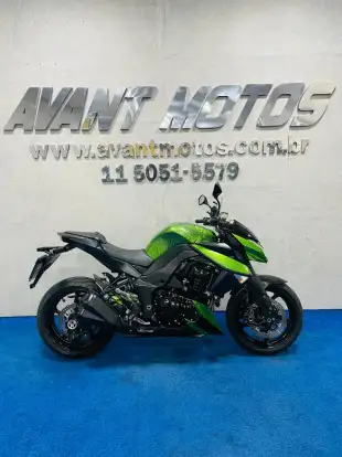 KAWASAKI-Z1000-2010