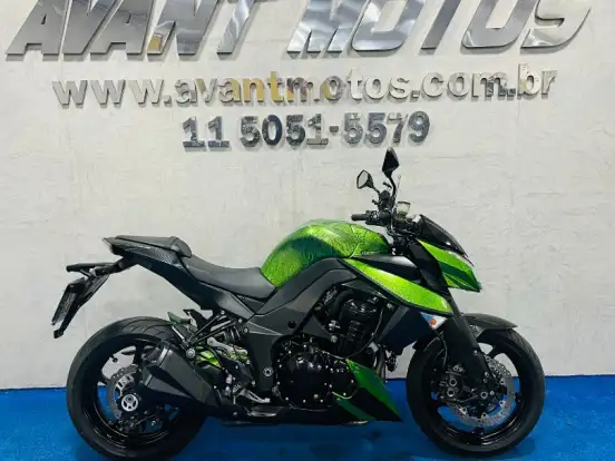 KAWASAKI-Z1000 KAWASAKI-Z1000-2010