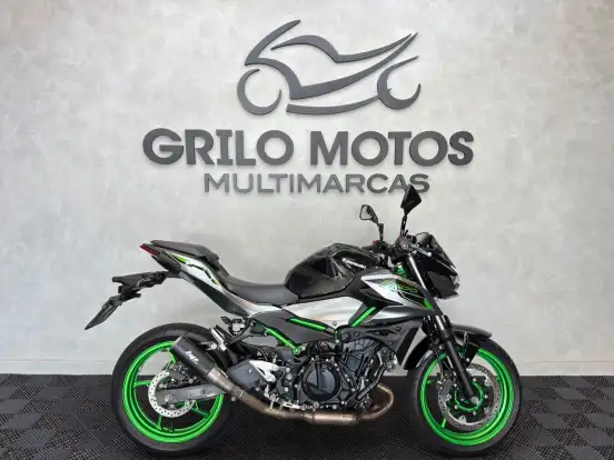 KAWASAKI-Z500 SE-2025