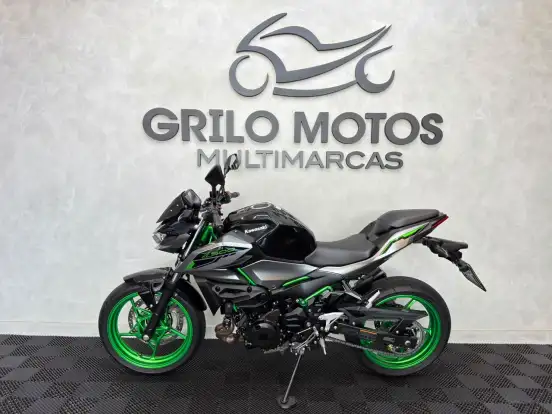 KAWASAKI-Z500 SE-2025