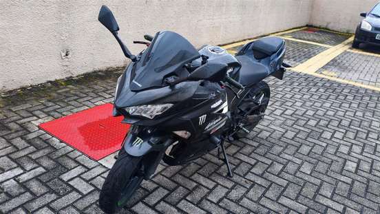 KAWASAKI-NINJA 400-2022