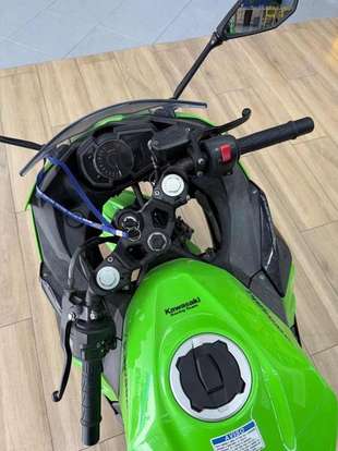 KAWASAKI-NINJA 400-2019