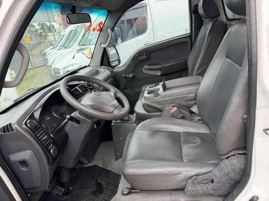 KIA-BONGO-2.5 K-2500 4X2 CS TURBO DIESEL 2P MANUAL KIA-BONGO-2011
