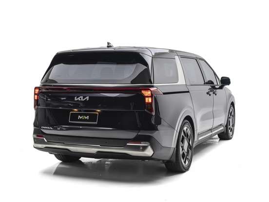 KIA-CARNIVAL-2024