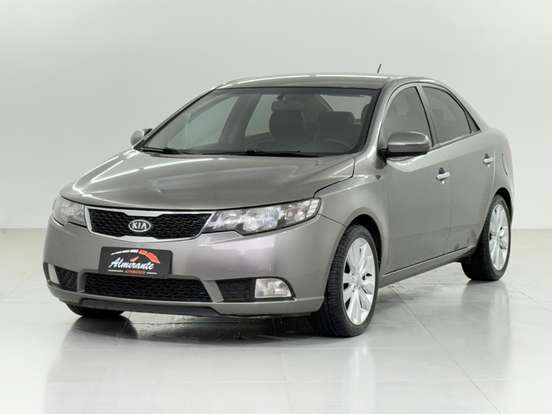 KIA-CERATO-1.6 E.221 SEDAN 16V GASOLINA 4P AUTOMÁTICO KIA-CERATO-2011