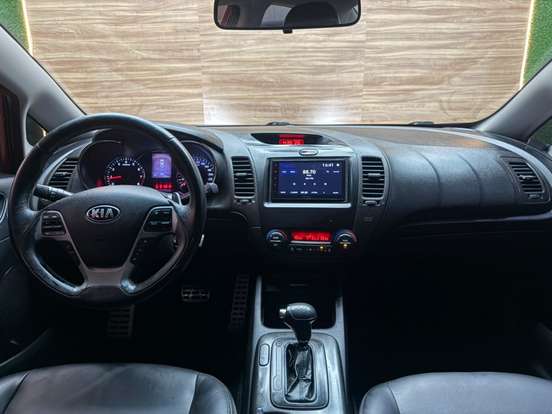 KIA-CERATO-1.6 SX 16V FLEX 4P AUTOMÁTICO KIA-CERATO-2013