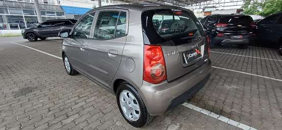 KIA-PICANTO-2010