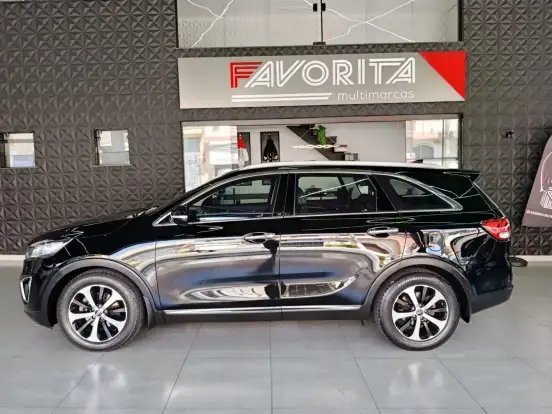 KIA-SORENTO-3.3 V6 GASOLINA EX 7L AUTOMATICO KIA-SORENTO-2016