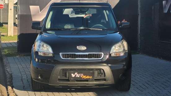 KIA-SOUL-2010