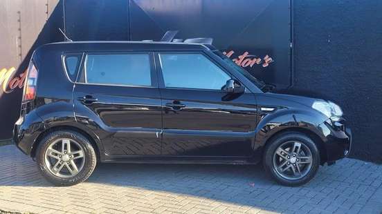 KIA-SOUL-2010