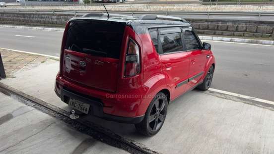 KIA-SOUL-2010
