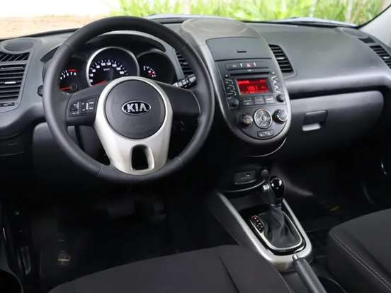 KIA-SOUL-1.6 U.173 16V FLEX 4P AUTOMÁTICO KIA-SOUL-2013