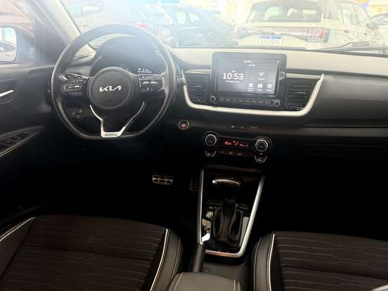 KIA-STONIC-2021