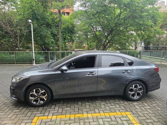 KIA-CERATO-2021