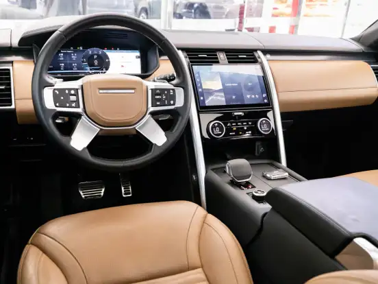 LAND ROVER-DISCOVERY-3.0 D300 TURBO DIESEL MHEV METROPOLITAN EDITION AUTOMÁTICO LAND ROVER-DISCOVERY-2023