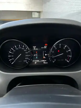 LAND ROVER-DISCOVERY SPORT-2015