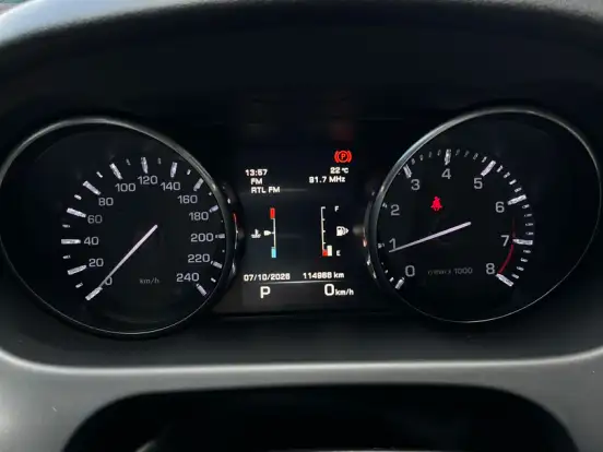 LAND ROVER-DISCOVERY SPORT-2.0 16V SI4 TURBO GASOLINA HSE 4P AUTOMÁTICO LAND ROVER-DISCOVERY SPORT-2015