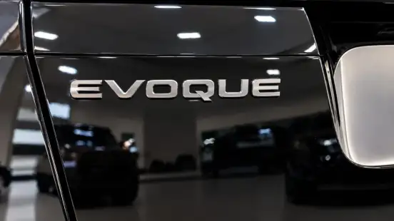 LAND ROVER-RANGE ROVER EVOQUE-2.0 P250 FLEX R-DYNAMIC HSE AWD AUTOMÁTICO LAND ROVER-RANGE ROVER EVOQUE-2024