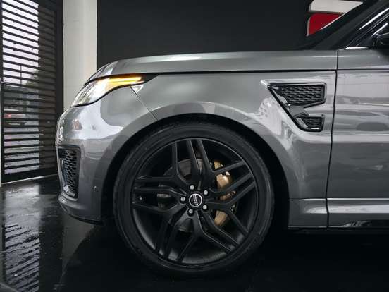LAND ROVER-RANGE ROVER SPORT-5.0 SVR 4X4 V8 32V GASOLINA 4P AUTOMÁTICO LAND ROVER-RANGE ROVER SPORT-2015
