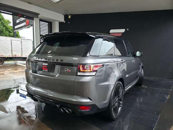 LAND ROVER-RANGE ROVER SPORT-5.0 SVR 4X4 V8 32V GASOLINA 4P AUTOMÁTICO LAND ROVER-RANGE ROVER SPORT-2015