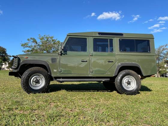 LAND ROVER DEFENDER 2.5 SW 110 TURBO INTERCOOLER DIESEL 4P MANUAL