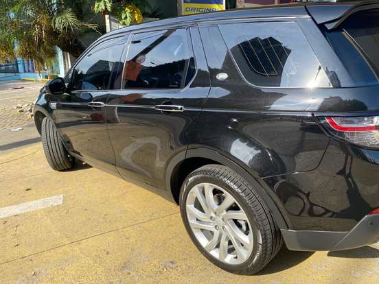 LAND ROVER-DISCOVERY SPORT-2.0 16V SI4 TURBO GASOLINA HSE LUXURY 4P AUTOMÁTICO LAND ROVER-DISCOVERY SPORT-2017
