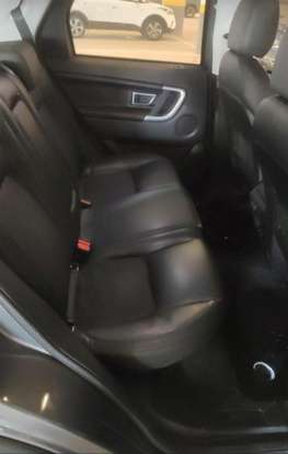 LAND ROVER-DISCOVERY SPORT-2017