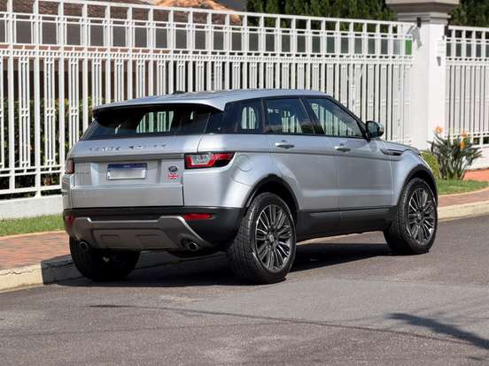 LAND ROVER-RANGE ROVER EVOQUE-2.0 SE 4WD 16V GASOLINA 4P AUTOMÁTICO LAND ROVER-RANGE ROVER EVOQUE-2016