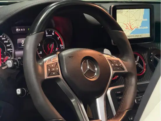 MERCEDES-BENZ-A 45 AMG-2.0 16V TURBO GASOLINA 4P AUTOMATIZADO MERCEDES-BENZ-A 45 AMG-2014