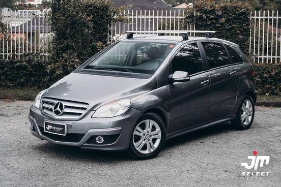 MERCEDES-BENZ-B 180-2011