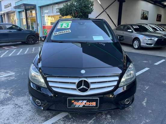 MERCEDES-BENZ-B 200-2013