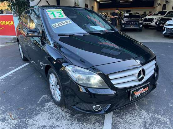 MERCEDES-BENZ-B 200-2013