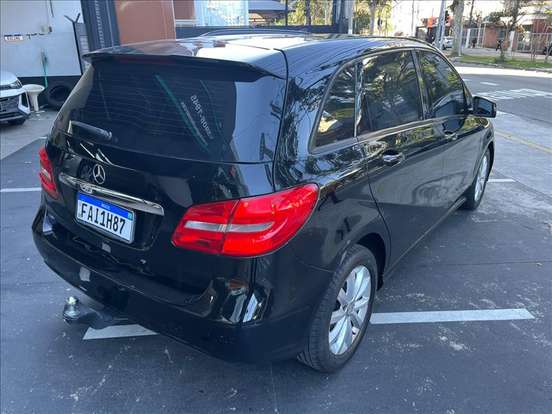 MERCEDES-BENZ-B 200-2013