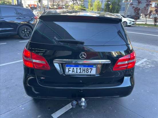 MERCEDES-BENZ-B 200-2013