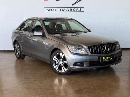 MERCEDES-BENZ-C 180-1.8 CGI CLASSIC 16V GASOLINA 4P AUTOMÁTICO MERCEDES-BENZ-C 180-2011
