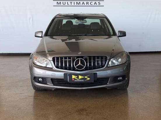 MERCEDES-BENZ-C 180-1.8 CGI CLASSIC 16V GASOLINA 4P AUTOMÁTICO MERCEDES-BENZ-C 180-2011