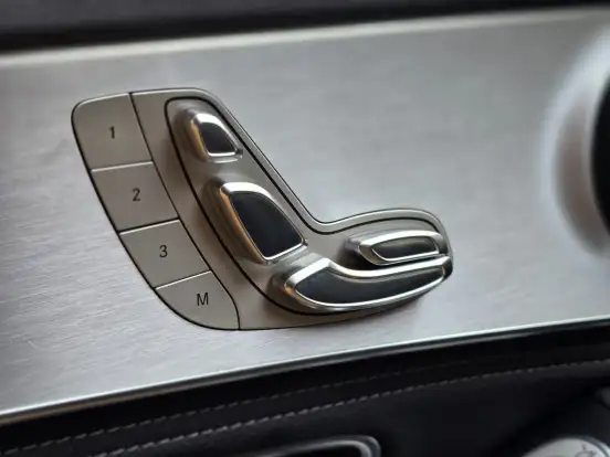 MERCEDES-BENZ-C 200-2.0 CGI AVANTGARDE 16V GASOLINA 4P AUTOMÁTICO MERCEDES-BENZ-C 200-2016