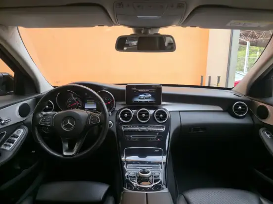 MERCEDES-BENZ-C 200-2016