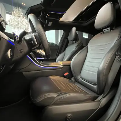MERCEDES-BENZ-C 300-2025