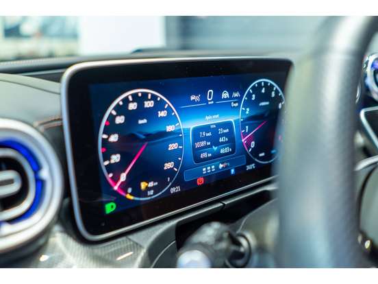 MERCEDES-BENZ-C 300-2.0 EQ BOOST HÍBRIDO AMG LINE 9G-TRONIC MERCEDES-BENZ-C 300-2024